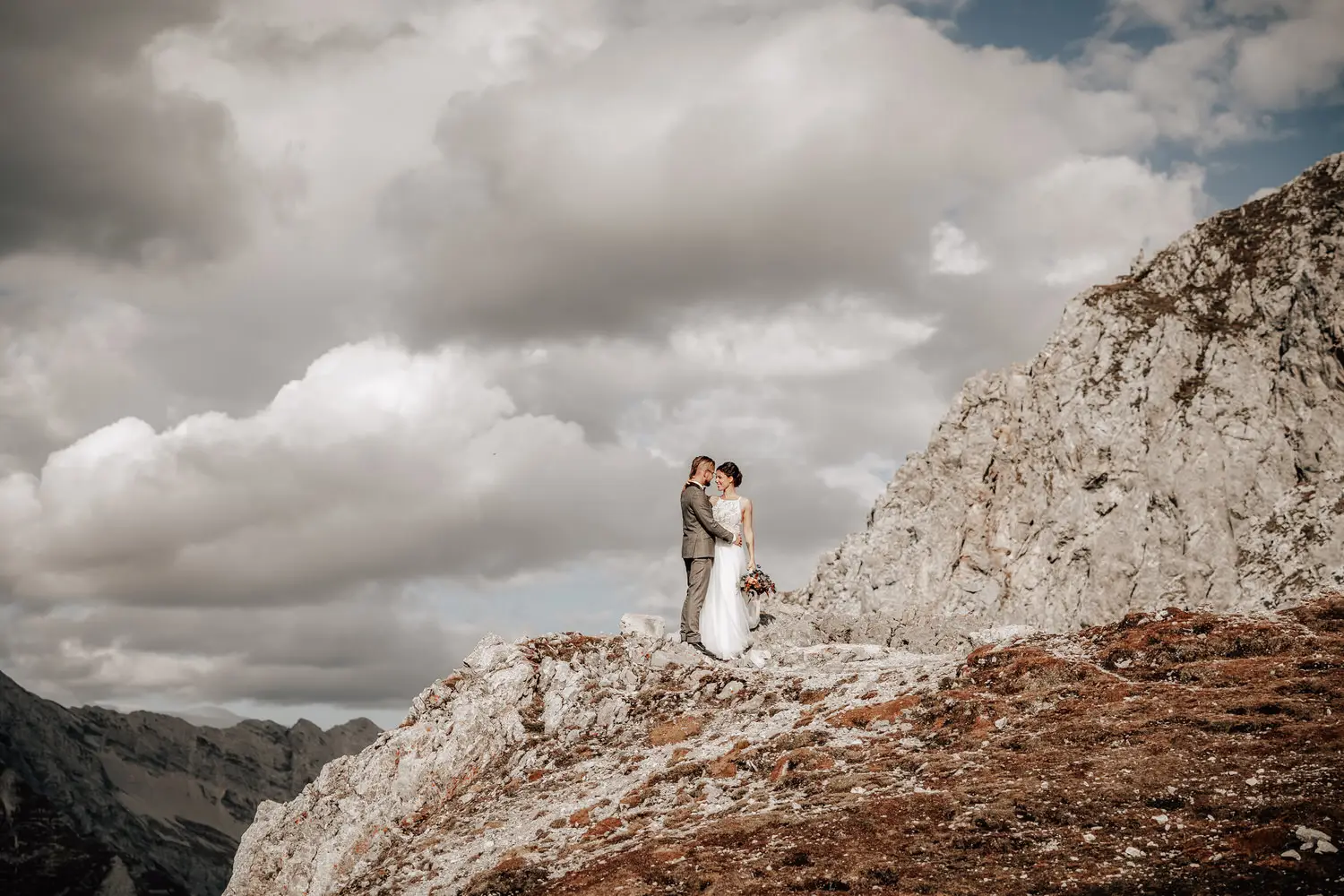 Hochzeitsfotografin Bad Tölz, Berghochzeit, Elopementwedding, Starnberg, Stefanie Fleischmann