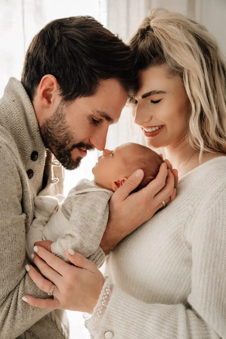 Babyfotograf Muenchen Newborn Fotos-Homestory Starnberg Bad-Toelz Oberhaching Gruendwald Stefanie Fleischmann