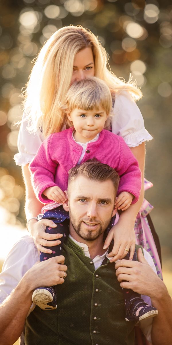 Familie im Herbst